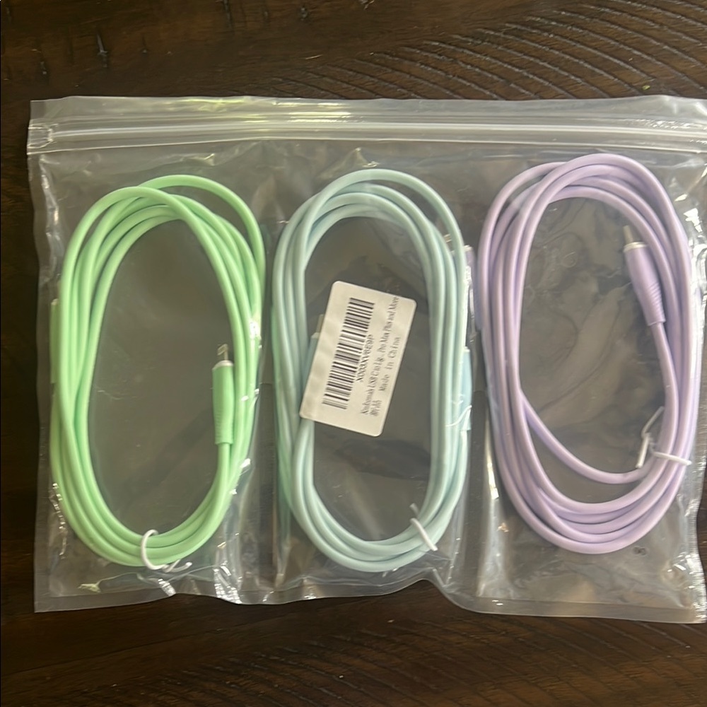 3 pack 6' pastel USB C to lightening charging cables